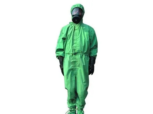 在挑选防酸工作服时应留意的