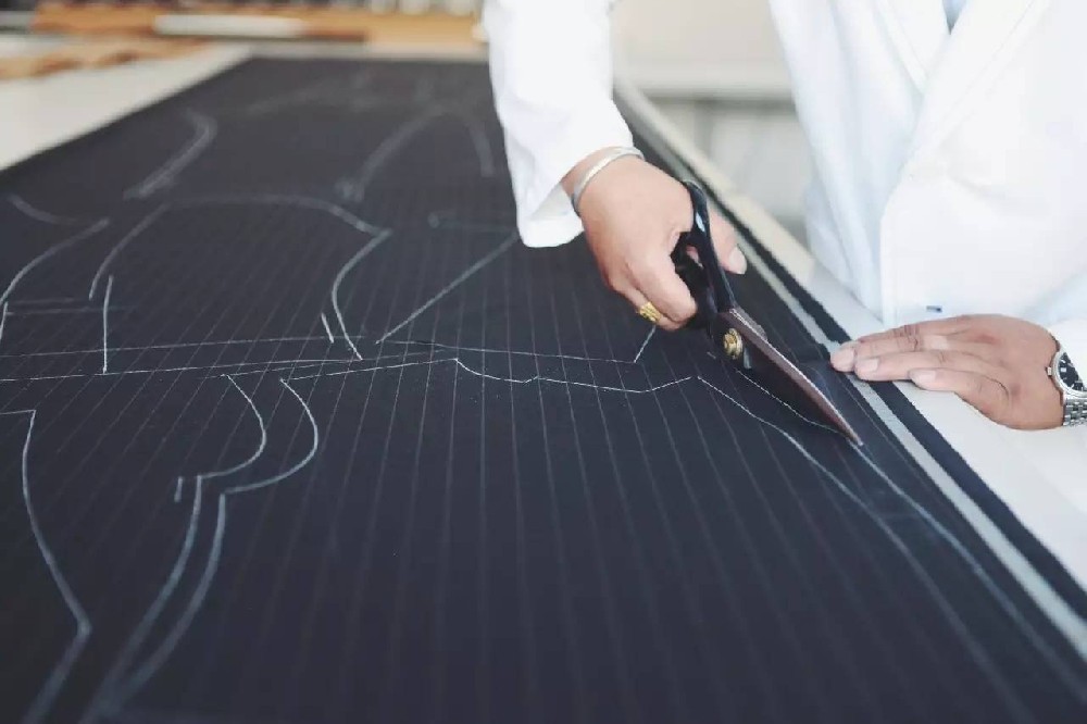 工装定制时需要注意哪些细节？