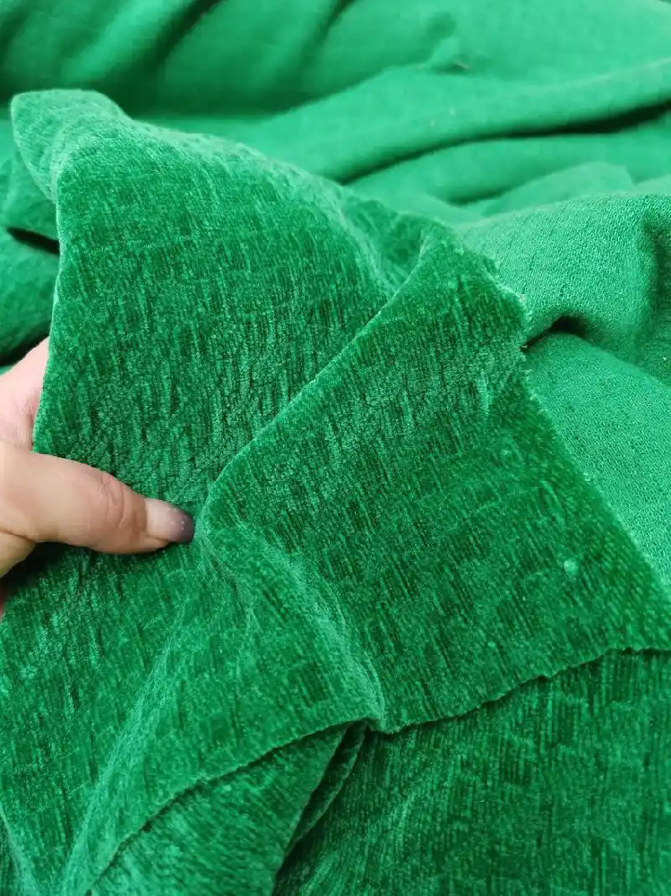 有哪些适合秋冬季节的工作服面料？