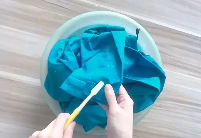哪种方法可以快速修复防水涂层？	