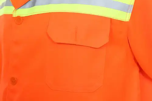 标准体型员工选择保洁服尺码的注意事项