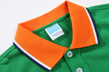 留意定制夏日T恤衫的细节